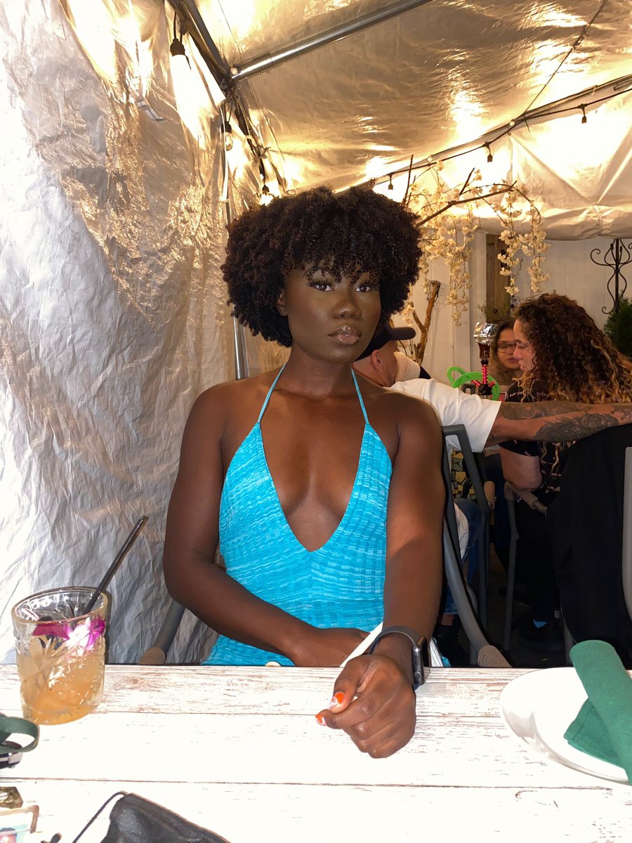 Ms_Alkebulan's tweet photo. Soo I was told blue was my color. Just had to tell Twitter I should be the new logo. https://t.co/y6UX2gD3UN