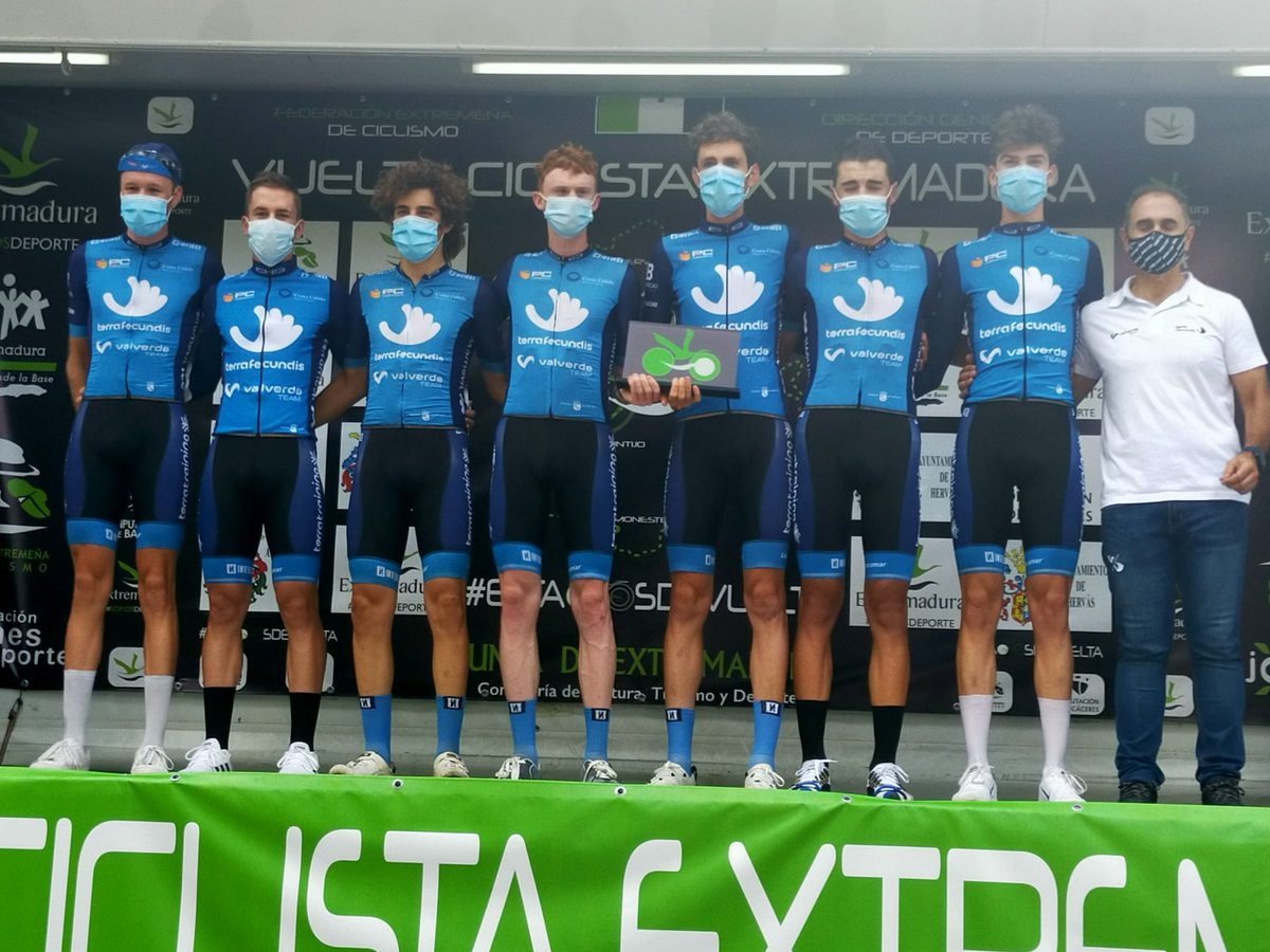 🚴🏻 No hubo victorias individuales pero sí colectivas, con la clasificación por equipos de #VueltaExtremadura y #TrofeoVíctorCabedo.

🏆 Además, Abel Balderstone finalizó segundo la carrera élite y sub 23 y Dario Díaz cuarto la júnior.

📝 Noticia: bit.ly/3zJobaL