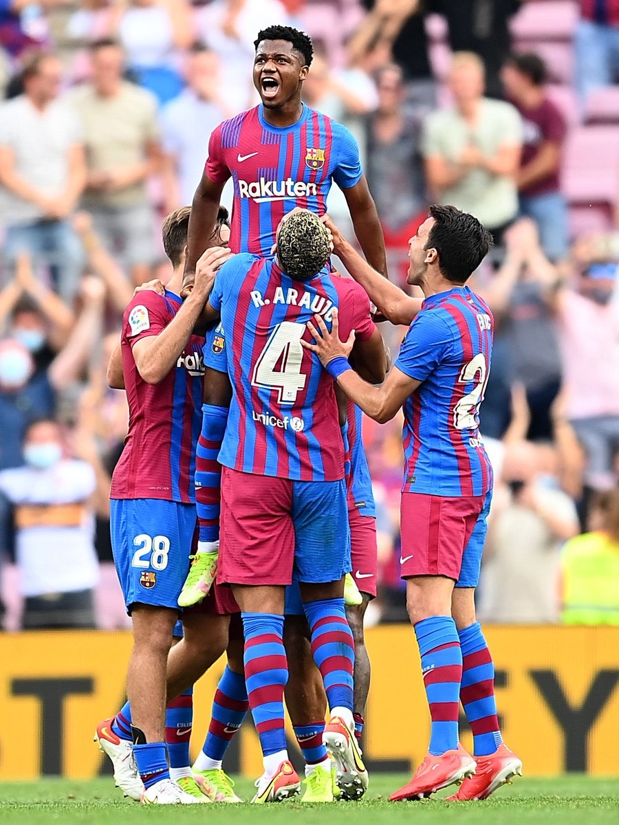 Le retour réussi d'Ansu Fati salué par tous ses coéquipiers. 👏💙❤️