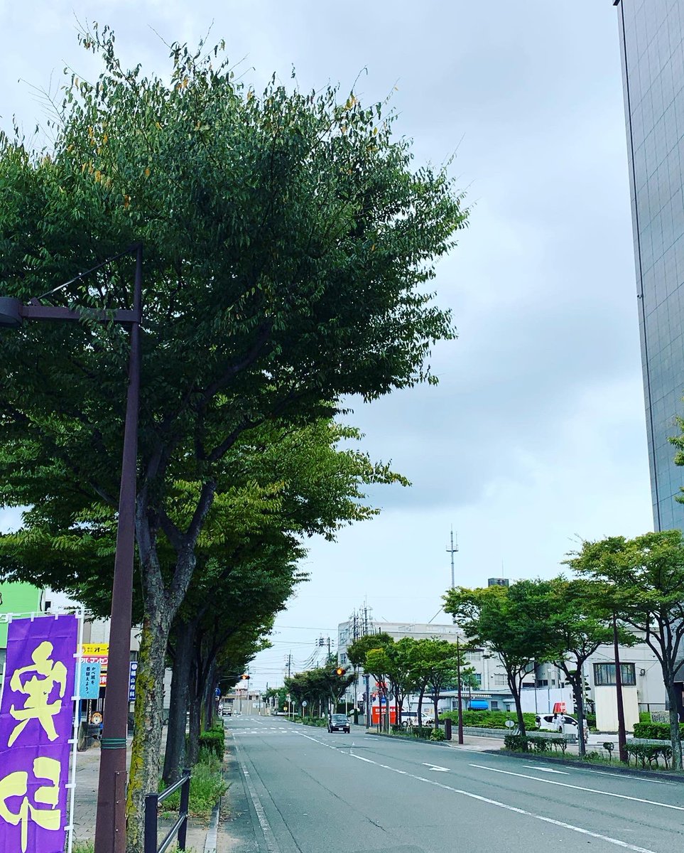 NAKATAHAJIME's tweet image. 間寛平芸能生活50周年＋1 全国ツアー　山口県宇部市に行ってきました。
化粧前近くの中條さん！
合間に近所を散策してきました。
長閑ないい街でした。
#新喜劇はじめ　#間寛平芸能生活50周年1記念ツアーいくつになってもあまえんぼう  #中條健一　#山口県宇部市