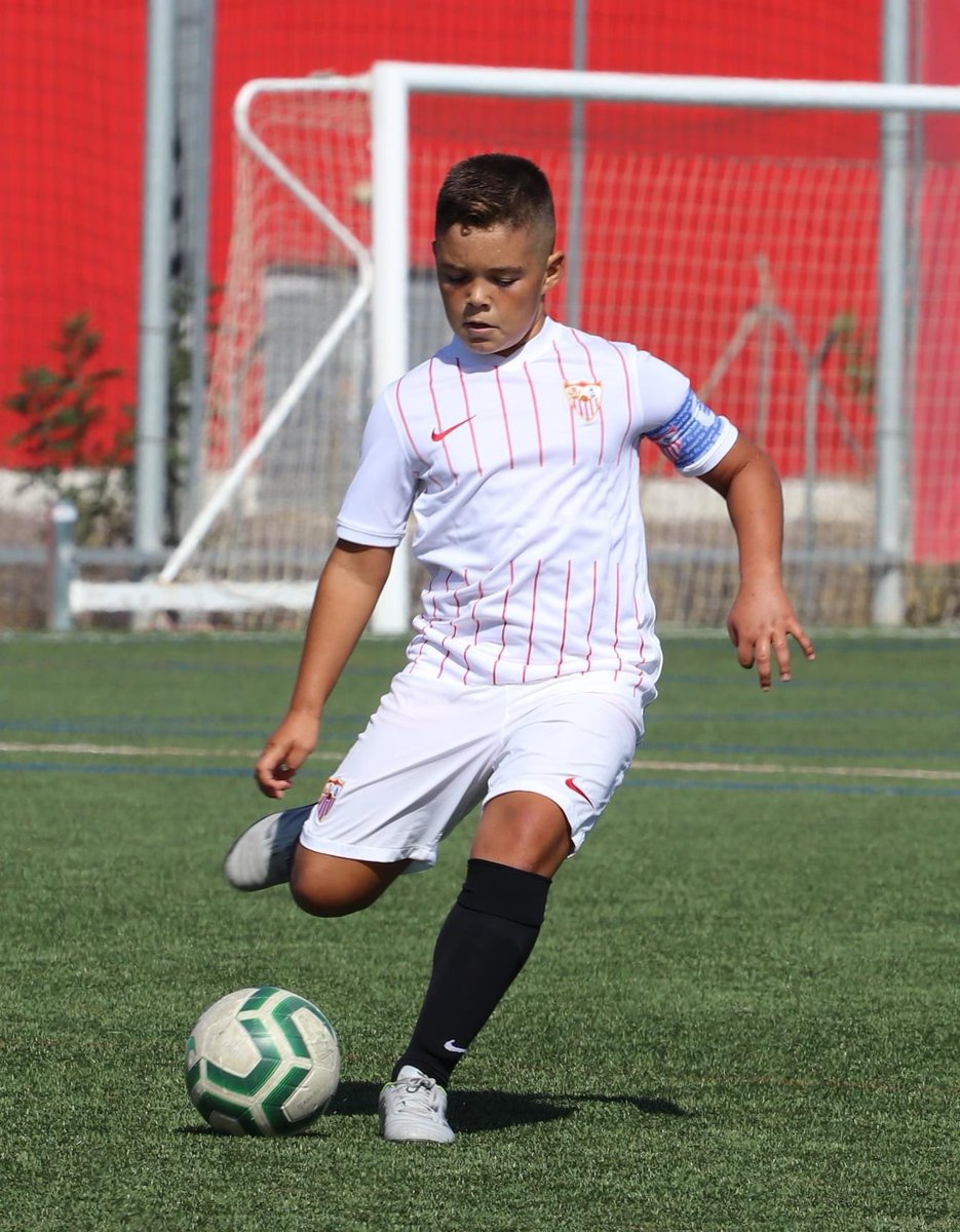 juanigoleador77's tweet photo. Paso a paso.🇦🇹🇦🇹🇦🇹🇦🇹 https://t.co/TO1x8ET78C