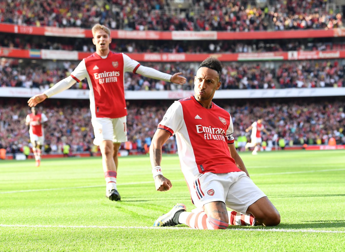 NairobiArsenal's tweet photo. Henry-esque 👌🏾 👌🏾
@Auba
#ARSTOT #NLD #NorthLondonDerby #EPL #COYG https://t.co/QVdSit9BHp