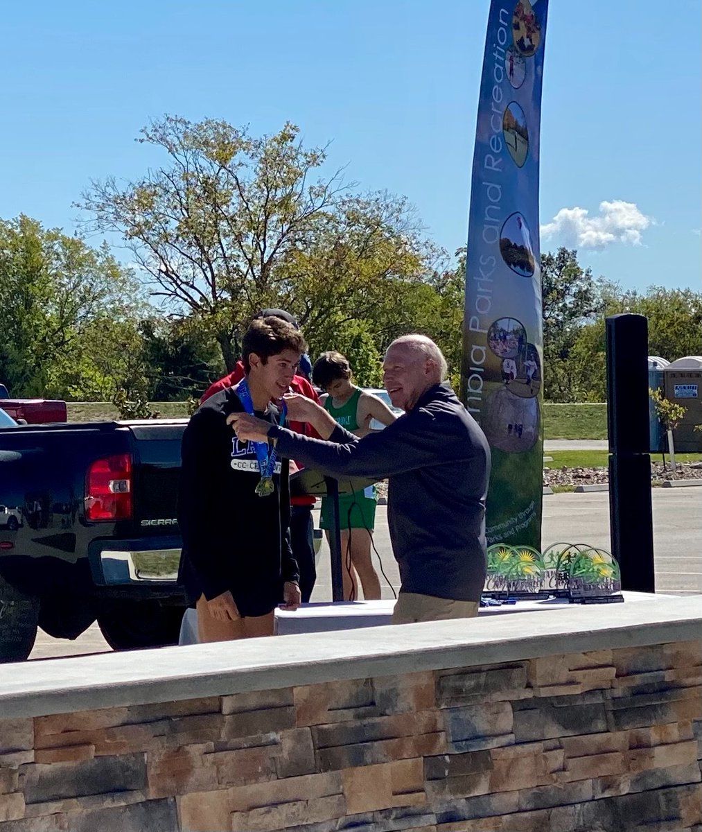 Amazing PRs for <a href="/AndrewSmock7/">Andrew Smock</a> (15:26) &amp; Charlie Krasnoff (15:34) at Gans Creek! (My absolute favorite XC course) <a href="/CoMoGov/">City of Columbia, MO</a> @MoMileSplit <a href="/pttiming/">PrimeTime Timing</a> <a href="/LadueActivities/">Ladue Rams Activities</a> <a href="/MSHSAAOrg/">MSHSAA</a>