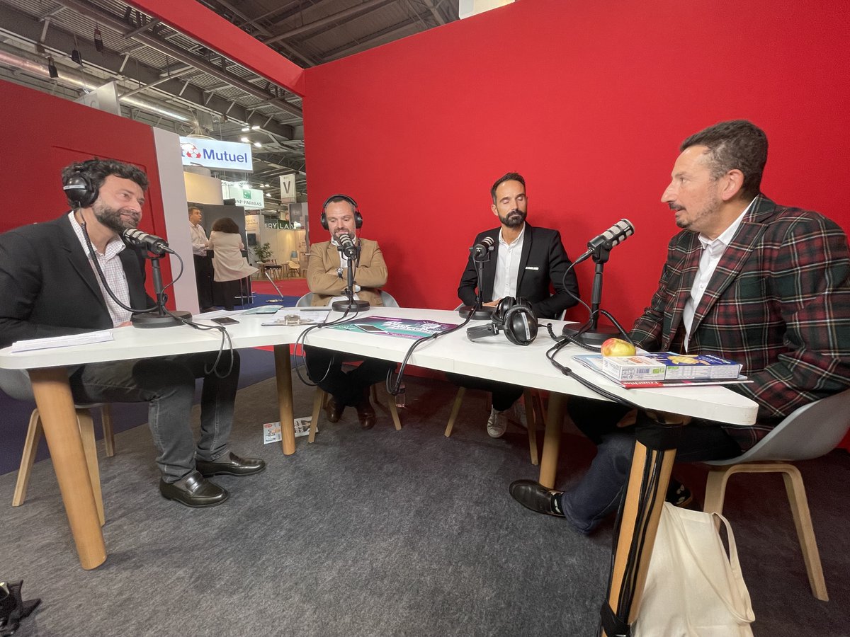 LOff_Franchise's tweet photo. [REPLAY] Découvrez notre 2ème " Talk Franchise" du jour. On y parle communication des enseignes en 2 parties !

Le Replay est disponible ici 👉🏻 https://t.co/wVCctC0GF7 https://t.co/OEYxh0MBms
