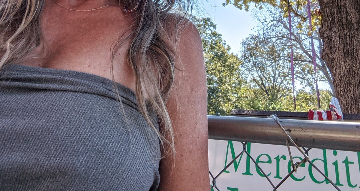 Meredith🥀 tweet media