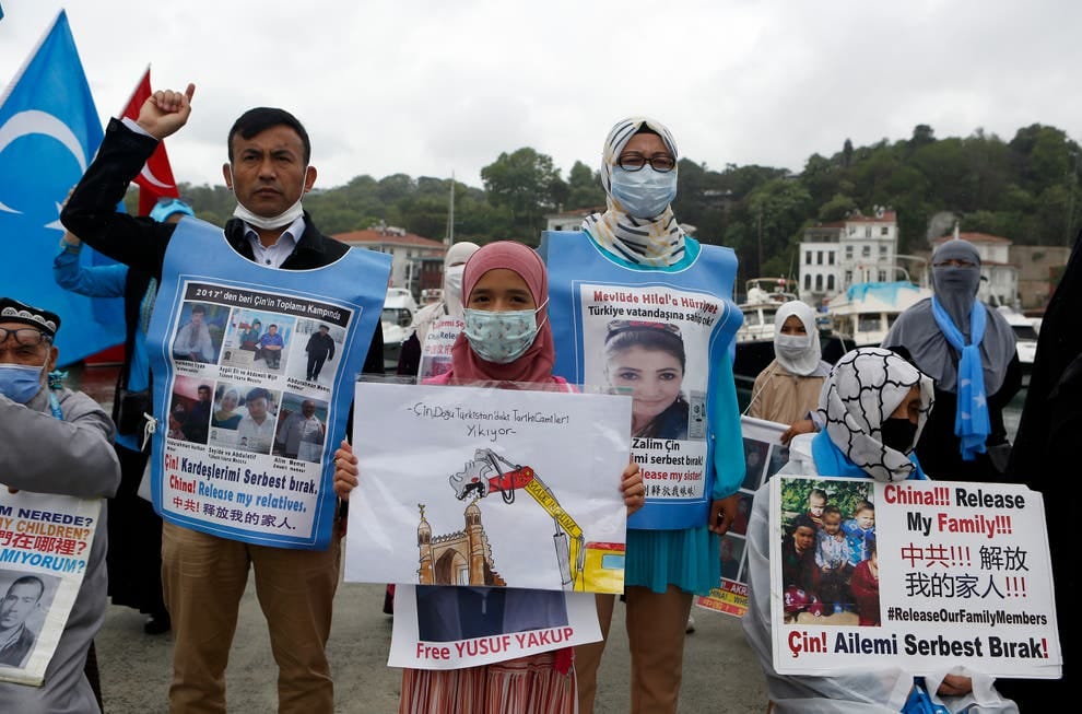 hermitofherit's tweet photo. #HometownChaChaCha #SaveUyghurs https://t.co/Sq6Z9WbvnZ