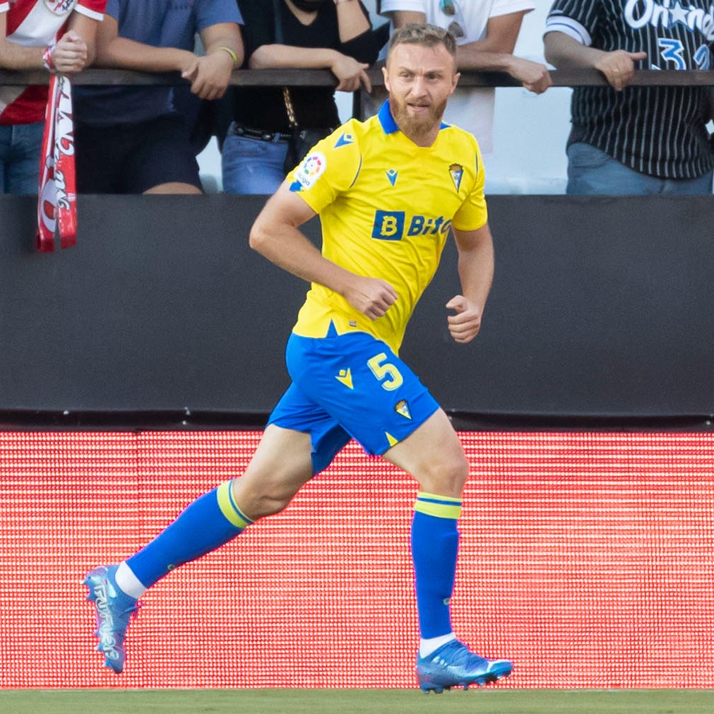 🌟 𝐇𝐈𝐒𝐓𝐎𝐑𝐘 🌟

Varazdat Haroyan becomes the first Armenian player ever to score in #LaLigaSantander! 🇦🇲⚽️

#LaLigaHistory | #RayoCadiz