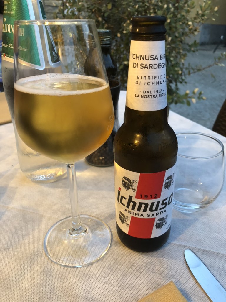 DirkNachbar's tweet photo. Vacation in Sardinia with local beer #vacation https://t.co/yXcHo75MDJ