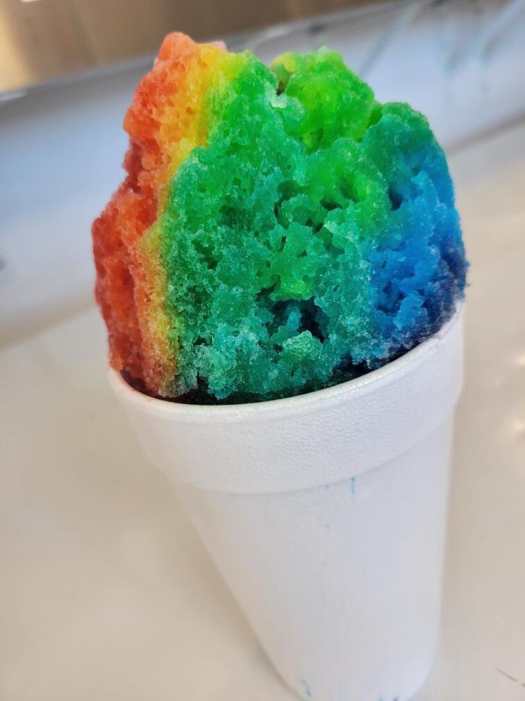MamboFreeze's tweet photo. Our rainbow flavor looks exactly like it sounds, and tastes even better! Come grab one for yourself at our Kyle or Buda locations. https://t.co/LcWXFe6UXb