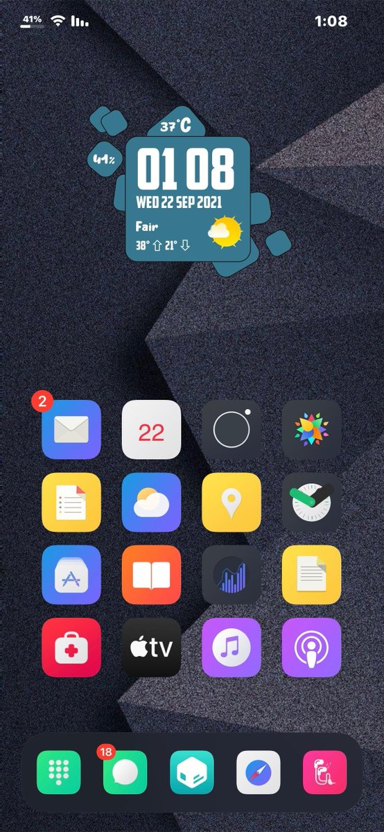 iBundles tweet media