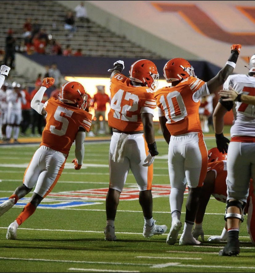 the_primetime17's tweet image. Great team win last night with my brothers, let’s keep it Rolling!! SCOOOO MINERS ⛏🔥