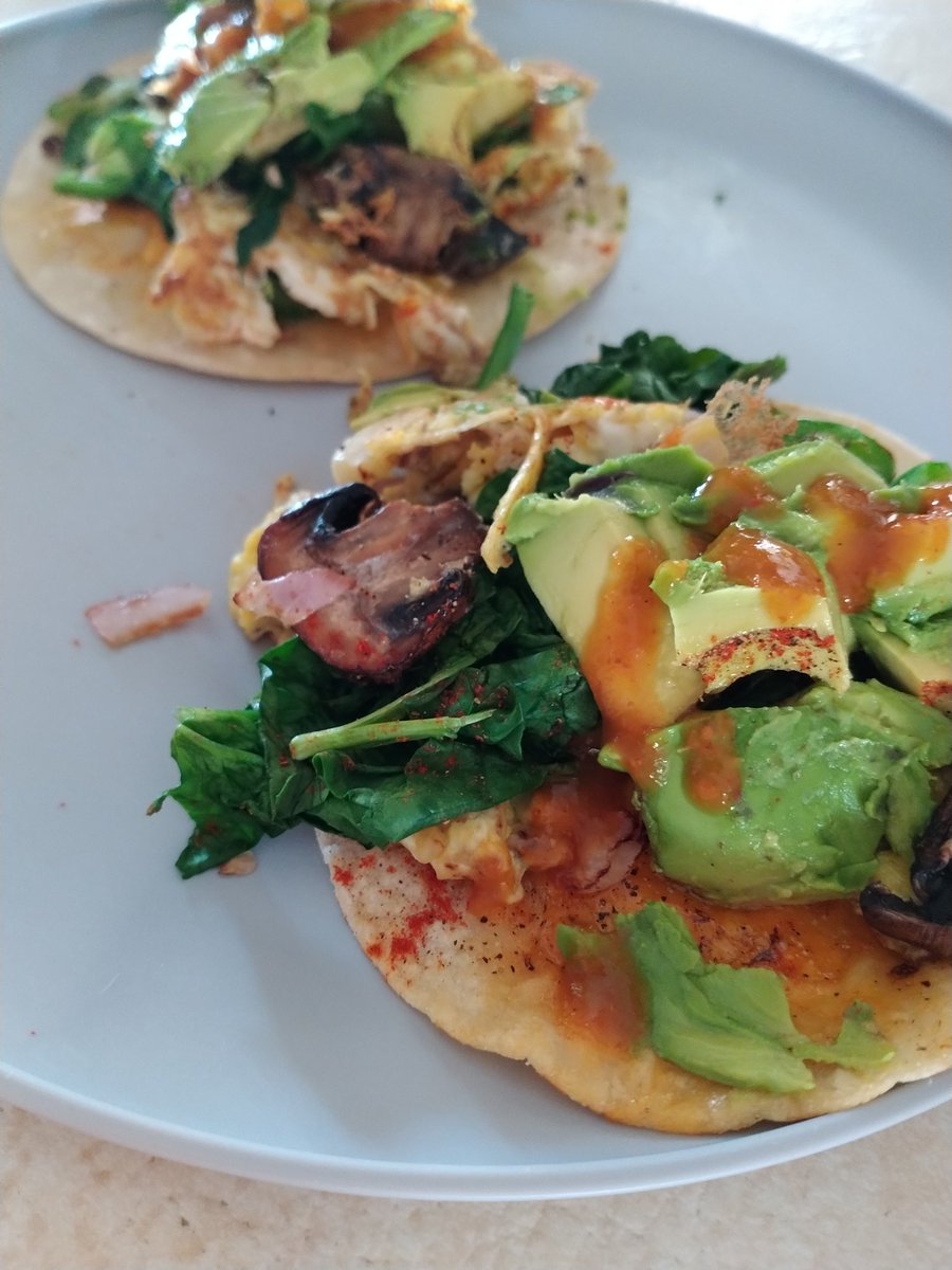 formerportrait's tweet photo. Late Sunday breakfast tacos. Same bullshit but now on a crispy cheese tortilla #breakfast #itswhatsforlunch https://t.co/2ALWIcLETr