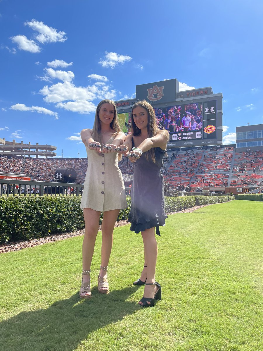 another ring weekend for the books💙 <a href="/ekurtz00/">emma kurtz</a> <a href="/AuburnEQ/">Auburn Equestrian</a> #6