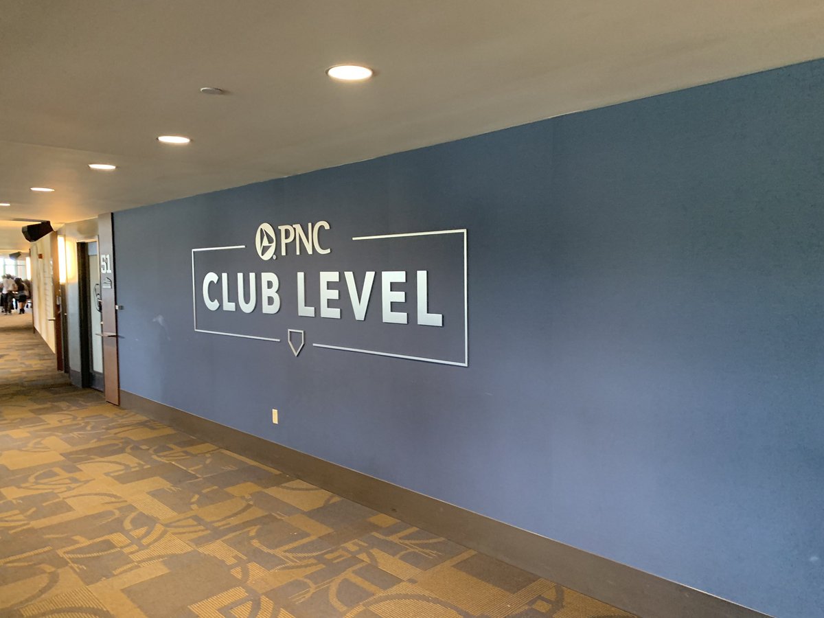 gmays0924's tweet photo. Club level today… chance to clinch gonna be good https://t.co/jWjn7DUHGC