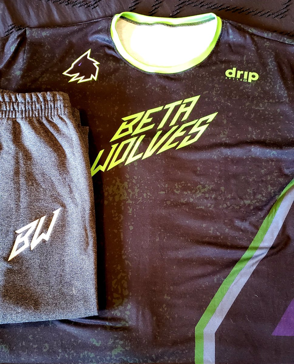 BetaWolves_gg's tweet photo. We officially have a countdown.
4 weeks until the #packmeet
#wearebeta #packmentality
Be sure to go get your very own official @BetaWolves_gg merch at the ones that do it best! https://t.co/auEAIH7nHj
Also, new merch dropping soon! ๐
Use code: BETA for 10% off!! https://t.co/ZHfxEy4xhZ