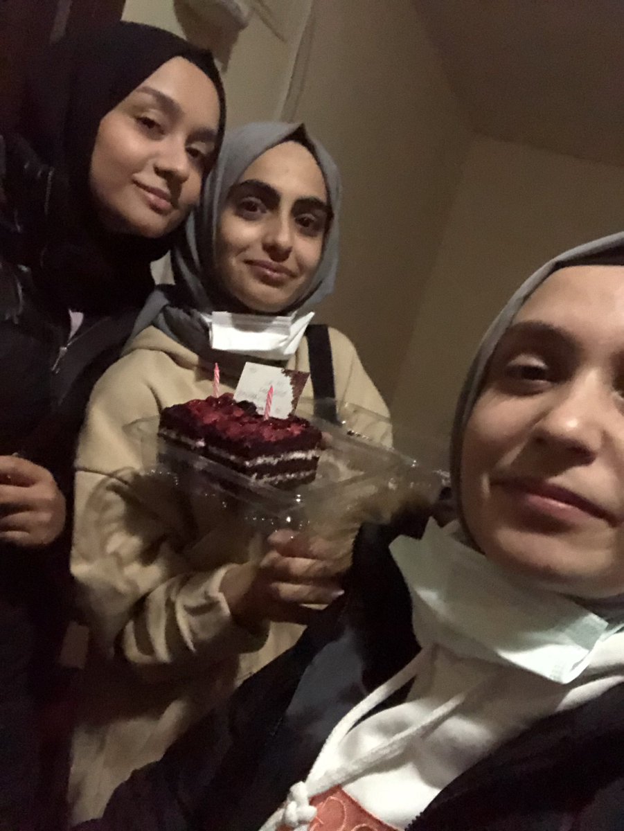 zynepceliik's tweet photo. Giriş gelişme sonuç ddkfkdkf https://t.co/RwEf9hi1D1