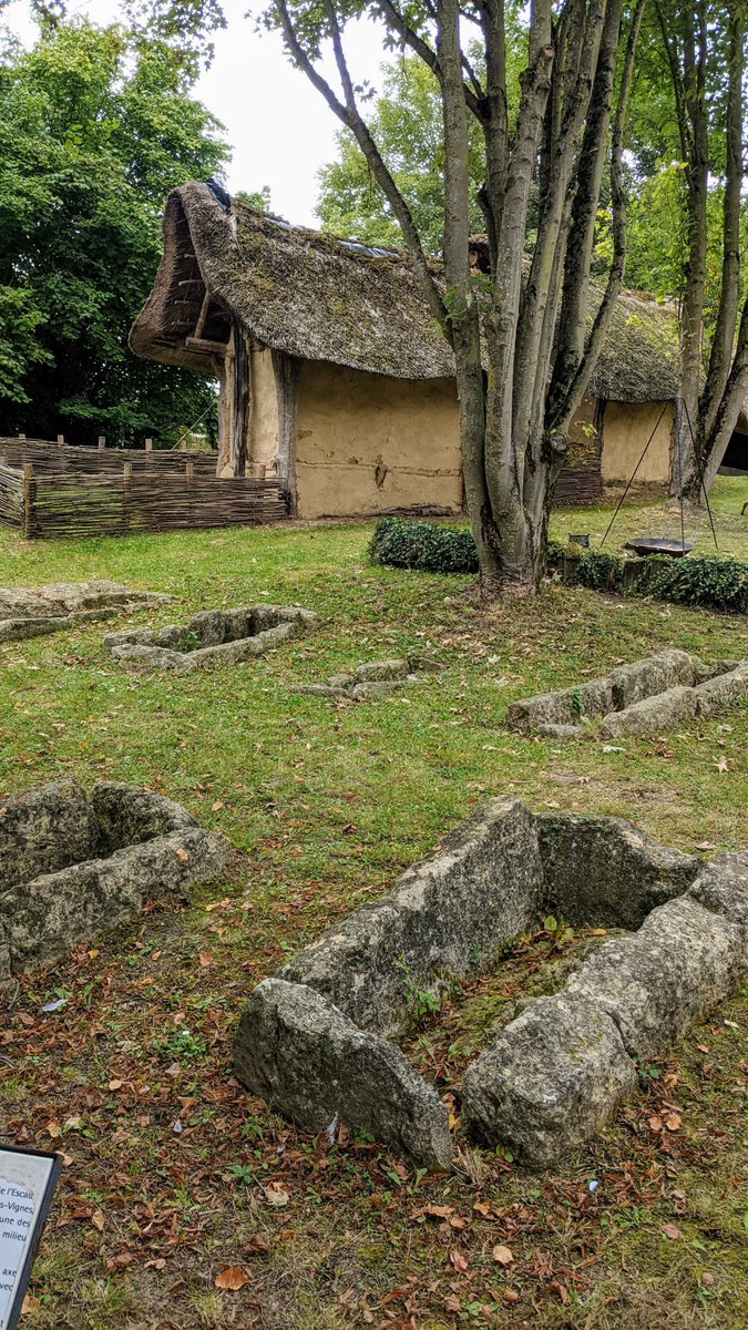 SolidQuest's tweet photo. Petit dimanche bien sympathique au Archeo'Site avec @ocnbv.
C'était vraiment très intéressant et surtout très enrichissant. Les animations était vraiment magnifique et l'exposition était vraiment instructive 👌
#archeologie #merovingiens #carolingiens #weekend #sortie #exposition https://t.co/Ynao3gjU2v