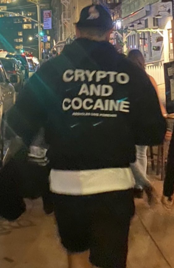 MariaPesce_'s tweet photo. Y’all need to chill. https://t.co/UnlXi6pwSM