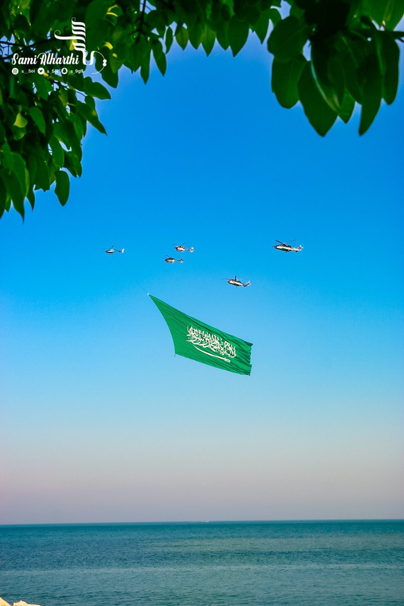 s_5oi's tweet photo. #اليوم_الوطني_السعودي                                    #اليوم_الوطني_السعودي_91                            #القوات_الجوية_الملكية_السعودية                  #كرنيش_الخبر                                                  #الصقور_السعودية https://t.co/eG2yJiBJR7