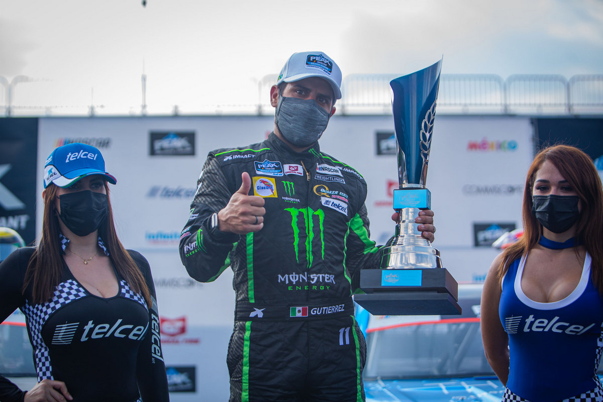 carrerasenvivo's tweet photo. #Carreramaníacos, el tamaulipeco @elmanolingtz firmó su primer podio del año, el primero de la mano del @hospeedracing 🔥

👉 https://t.co/oJLO5unf2z https://t.co/Z70gZwvxF1