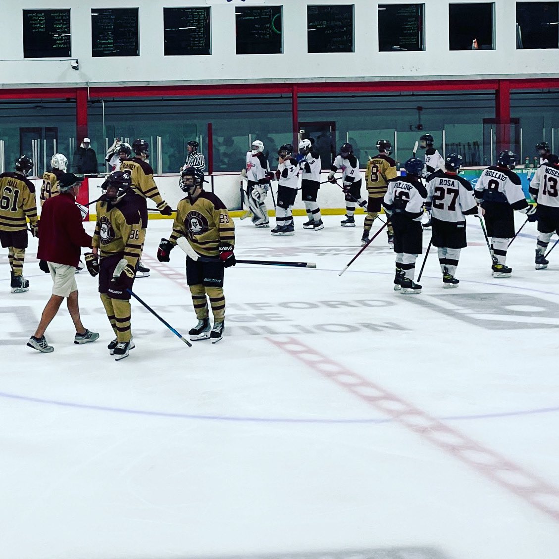 NSWingsTier1's tweet photo. 16’s skate to a 2-2 tie with a very good @BostonJrEagles team. Fleury (PPG) and Nigro were the goal scorers. Carter was 🔥🔥in 🥅. They go 2-0-1 in the @JrBulldogHockey Showcase. Back at it next weekend at the BJB Shootout. https://t.co/EQHXJwxDgZ