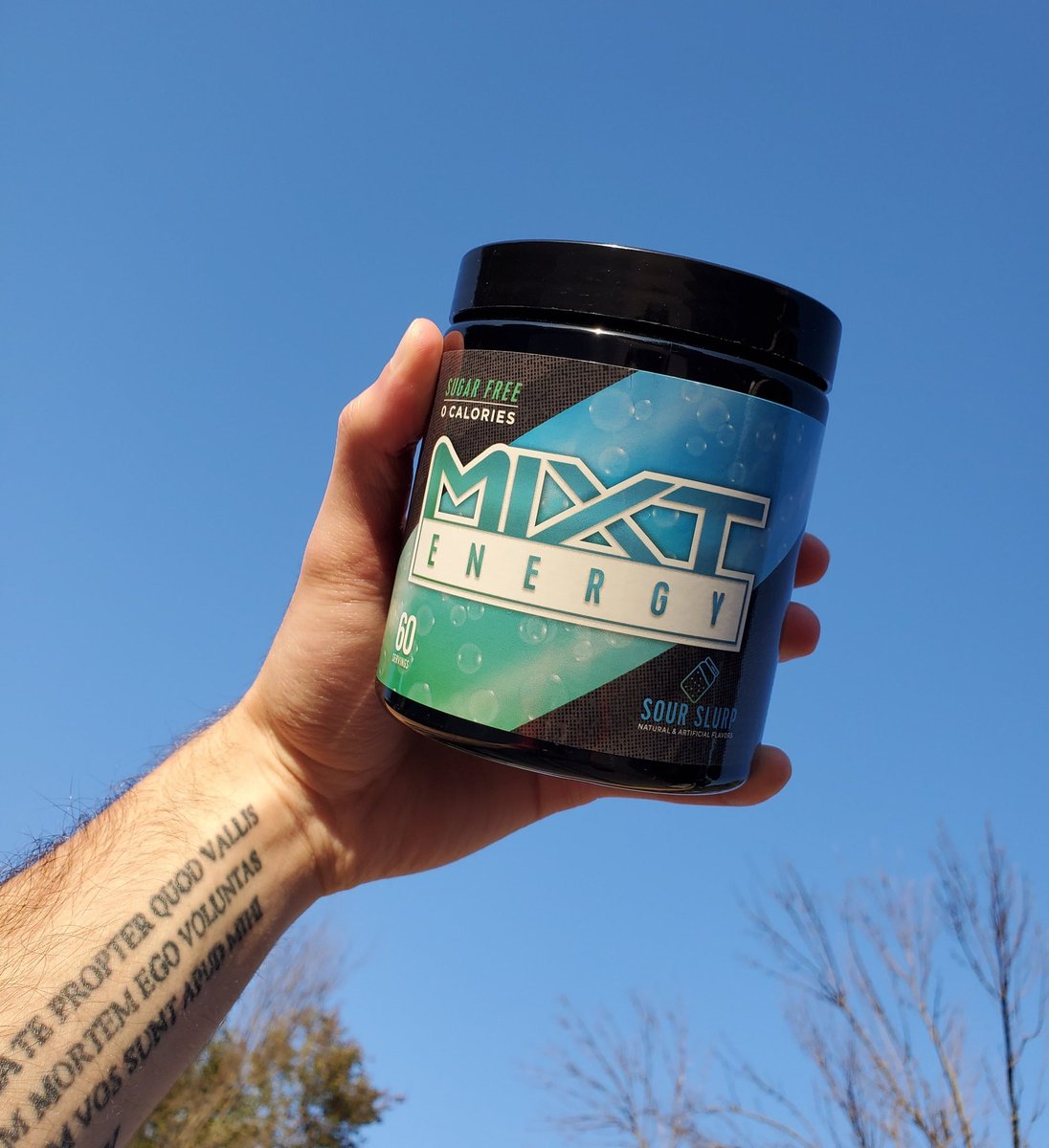 Was feeling the Sour and the Slurp today, if you've never tried it I recommend you give it a shot! 💯

Use code "Comsic" at checkout for 10% off if you want to try it out yourself!

Today's Flavor: Sour Slurp
Brand: <a href="/mixtenrgy/">MIXT Energy™</a> 

#MIXTenergy #FlavorForToday