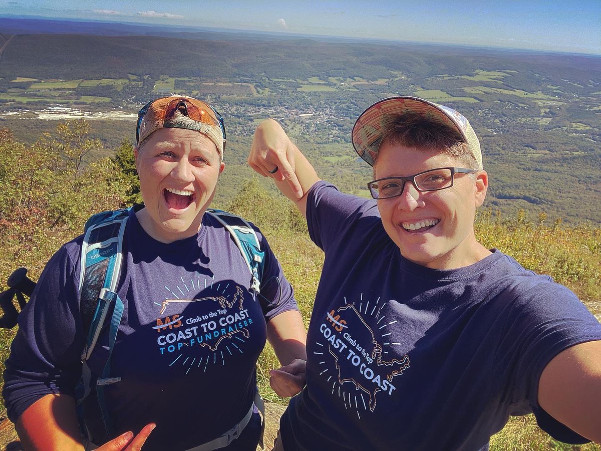EnterRaiden's tweet photo. W/our @BOMBAS socks & my @KEEN footwear, we did #ClimbToTheTop for @mssociety & my girlfriend. We hit up #MountGreylock @MassDCR. My girlfriend is #Winning every day. And yes, #PocketsTheOtter joined us.#QueerHiking ๐ณ๏ธโ๐๐ณ๏ธโโง๏ธ #CureMs ๐งก #FUMS #MsDoesntDiscrimninate https://t.co/lyDSkr0V6P