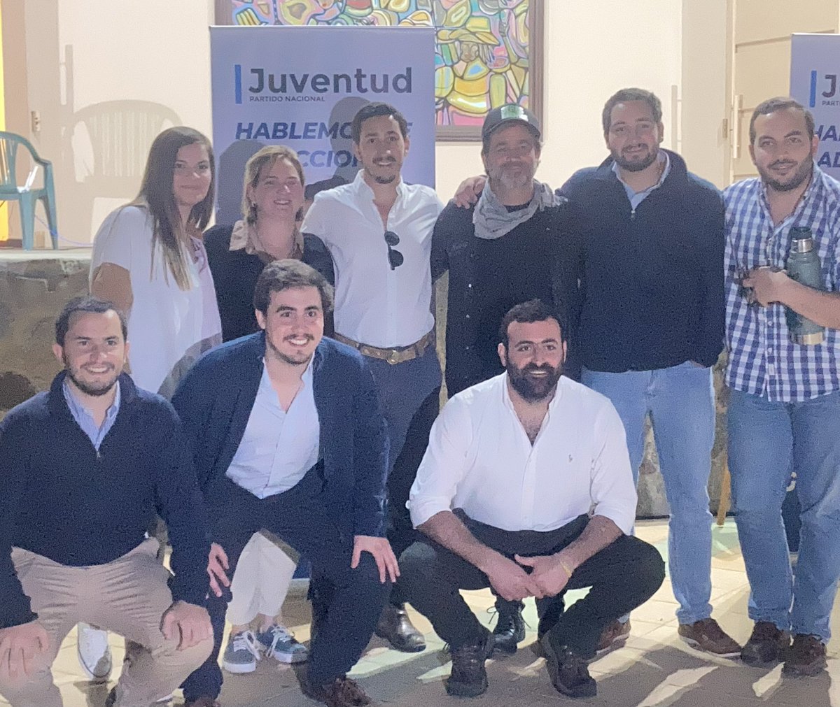 Joaquin_Bordon's tweet photo. Hablamos de adicciones con Gastón Pauls. Tremenda iniciativa de @PNacionalJoven , hablar es el primer paso. https://t.co/ft1QPWOVAP