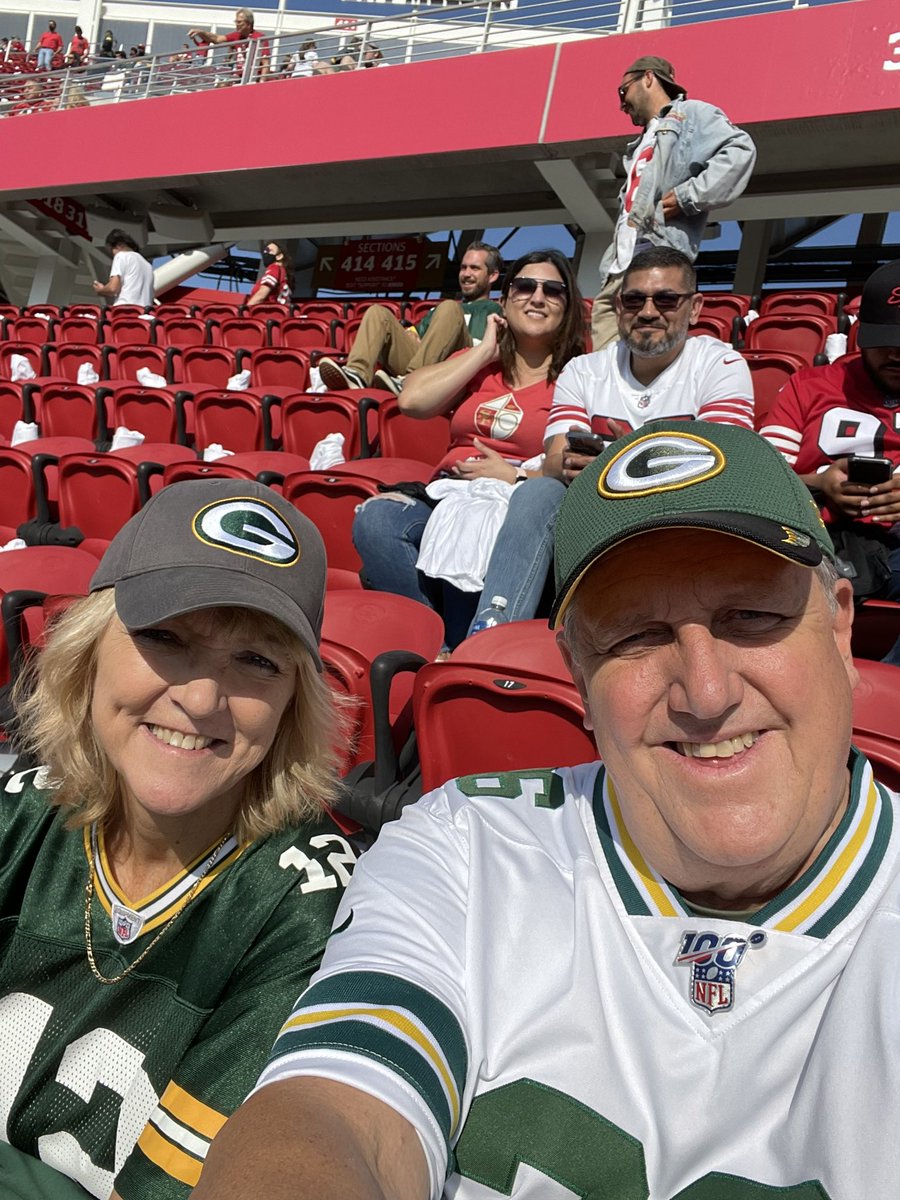 jaypack25's tweet photo. Packers 49ers #fttb https://t.co/0XnqBy2QZN