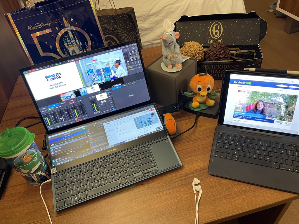 AdventureArt's tweet photo. Broadcasting a client’s webcast while I’m on vacation in Walt Disney World. Maybe I don’t need to return to the home office again. Hmmm… I even picked the right shirt. #MakingItLookEasy
#webcasting #livestream #vimeo #livestreamstudio #asuszenbookduo #zenbookduo #webcaster https://t.co/ERoFGpHYkY