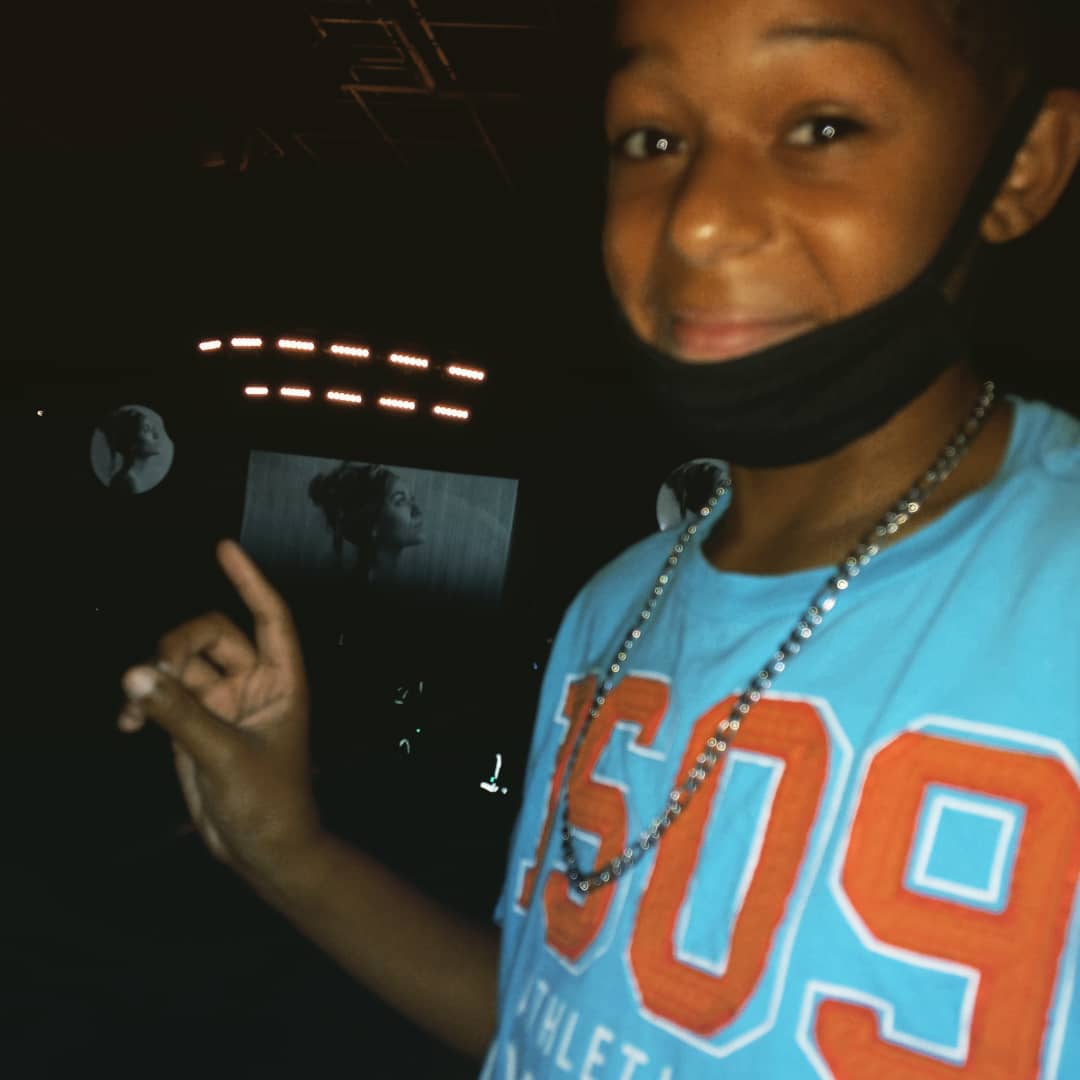 JoSills's tweet photo. Tyson had a blast at the #laurendaigleworldtour last night. He may have a slight crush on her. But to see his worship in all its reverence to God is so good. #lookupchild #rescue #yousay #holdontome #iwilltrustinyou #tremble #stillrollijgdtones https://t.co/w1CjlddaOC