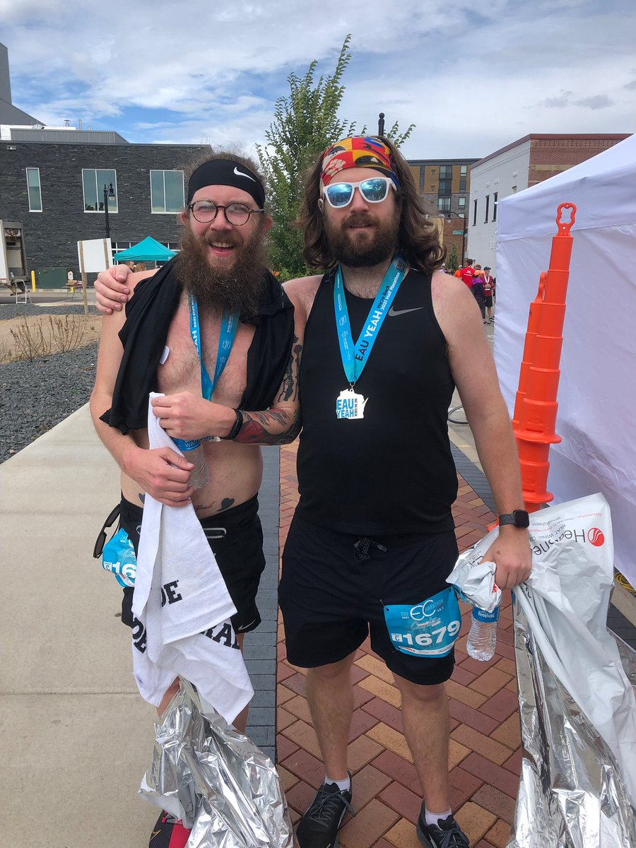 JohnnyBacon419's tweet photo. 13.1 today in Eau Claire 

#runec https://t.co/D68ZsypaJH