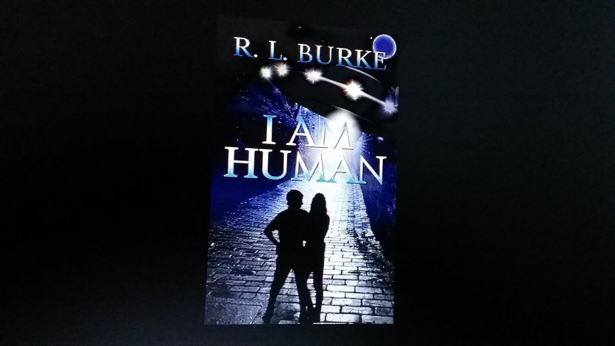 burke_rl's tweet photo. As rumors of a silent alien invasion spread, Matt watches as fear slowly turns his community into a dystopia.

Now he's asking questions he could never have foreseen:

- How do you recognize an enemy?

And...

- What Makes Us Human?

#scifibooks
#scifi

https://t.co/QtPxC6g1es https://t.co/Yfs1qYh4z5