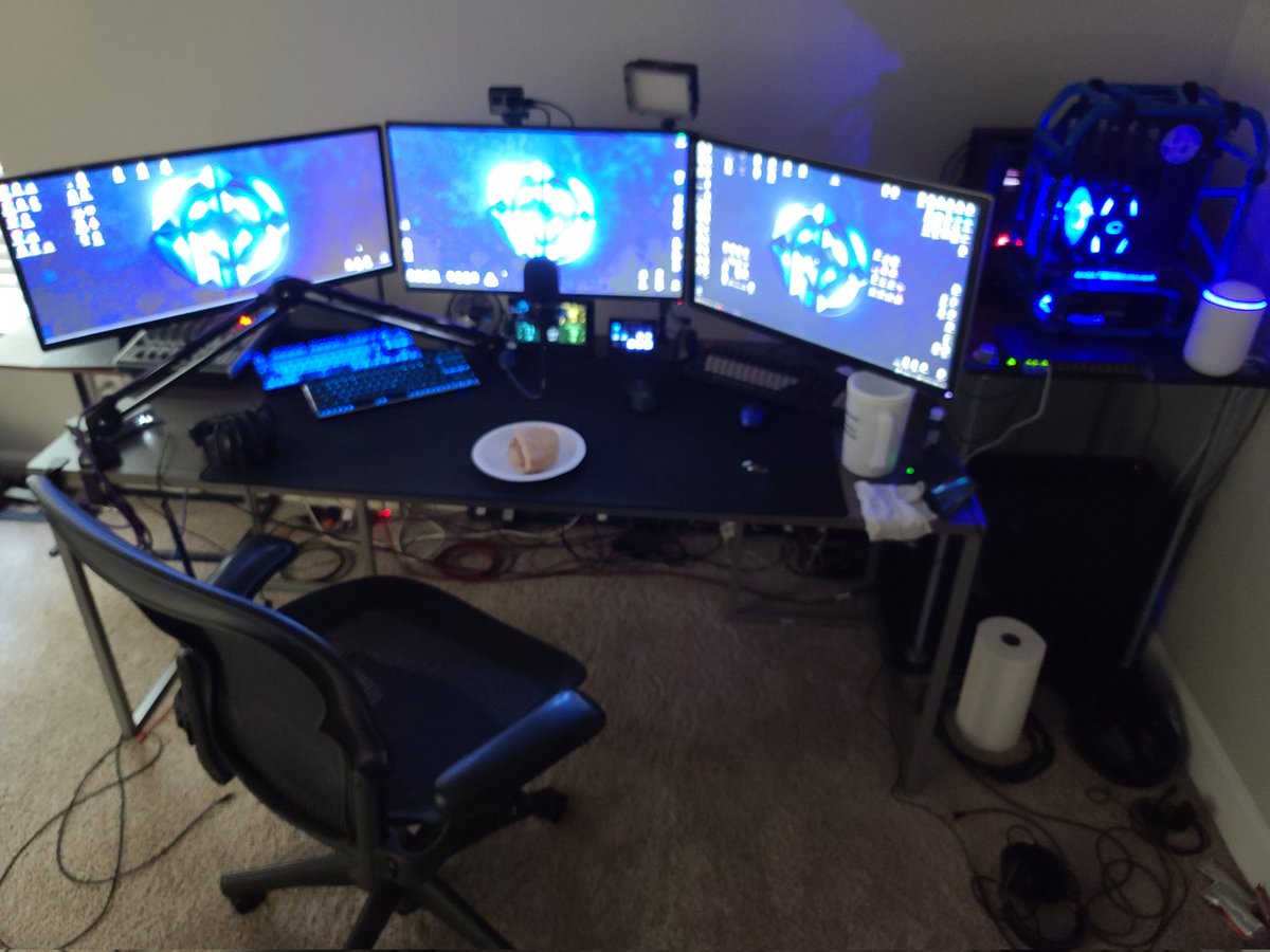 P0S3R9's tweet photo. Everbody come to the PoSeR #stream on #twitch at https://t.co/D9s9qCrF2a

#poser9 #pc #gamer #gaming #streamer #streamers #streaming #live #livestream #livestreaming #streamislive #twitchstream #twitchstreamer #twitchstreamers #supportsmallstreams #supportsmallstreamers https://t.co/h0EYFrFp5v
