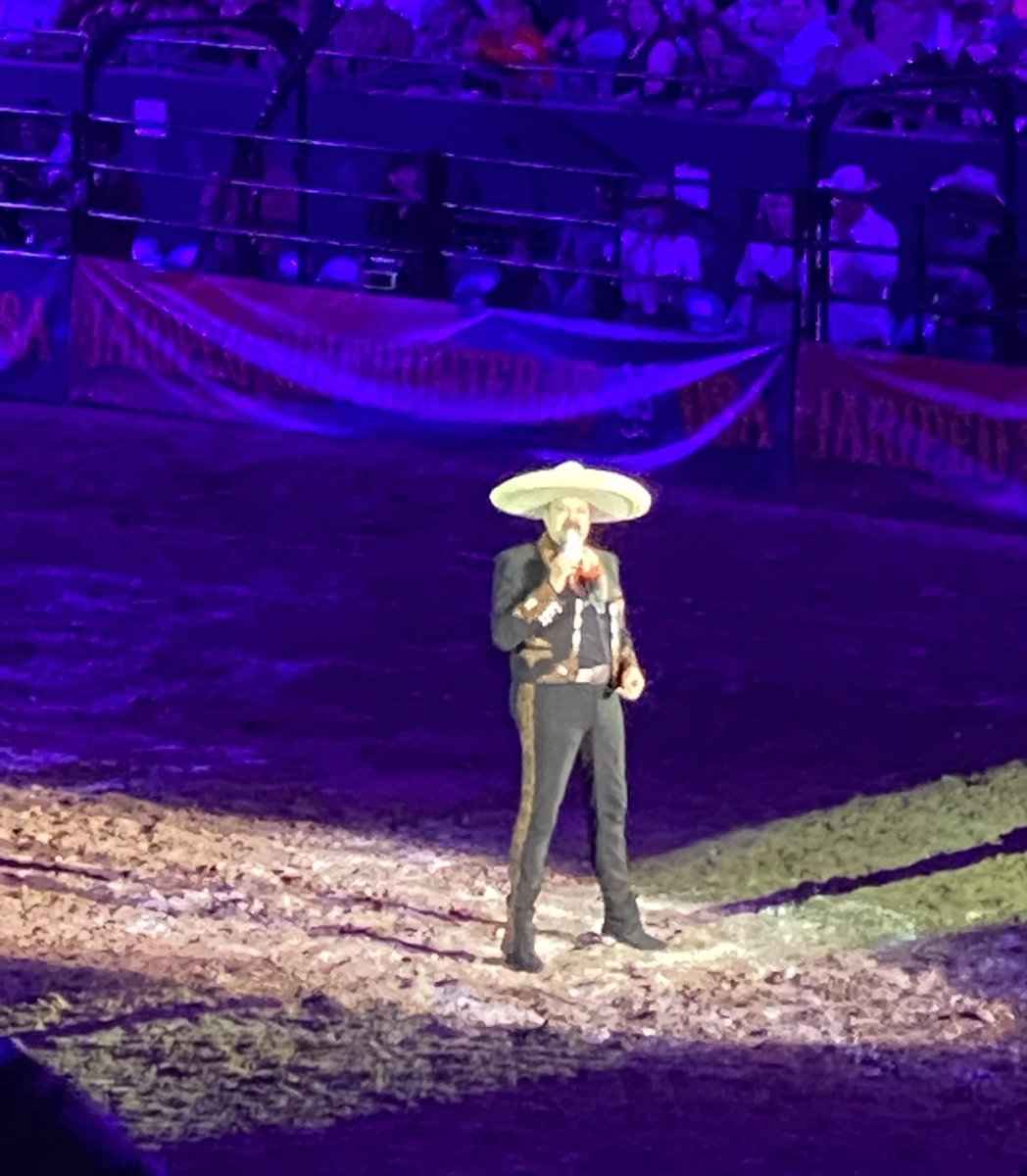 Vmurillo915's tweet photo. Amazing show!!! Me quede impresionada ❤️❤️!!! #JSF2021 https://t.co/38MhyDiod2
