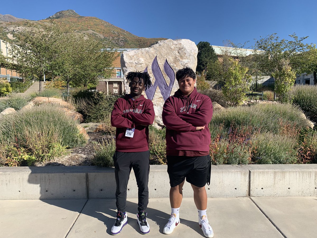kuuai3's tweet photo. Had a great time last night at the game thank you @weberstatefb and @skyler_ridley for the invite. https://t.co/oZ0u76BGjL
