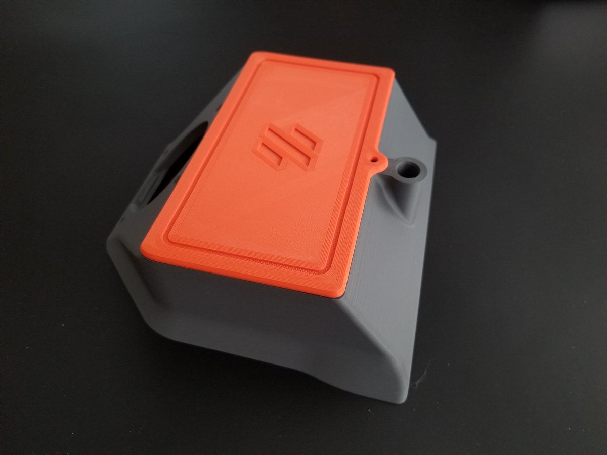 Ben3DPrint's tweet photo. Some more pieces finished for the orange and grey Voron printed parts set that I have in progress. This is the air filter/exhaust cover.
Printed on the Voron V2.4 in #3DXMAX Orange and Dark Grey ASA filament.
#3DPrinter #Voron #CoreXY #3dprinterprojects #functionalprint https://t.co/F8AyShRld7