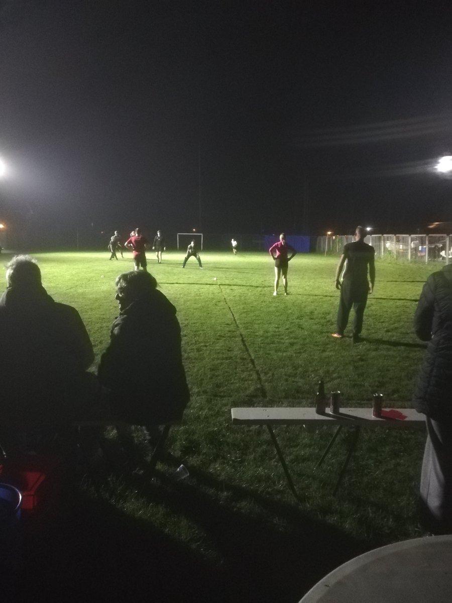 PoelstraFysio's tweet photo. De sfeer was goed en er was grote publieke belangstelling. Volgend jaar weer! https://t.co/JfFe1K6IIy