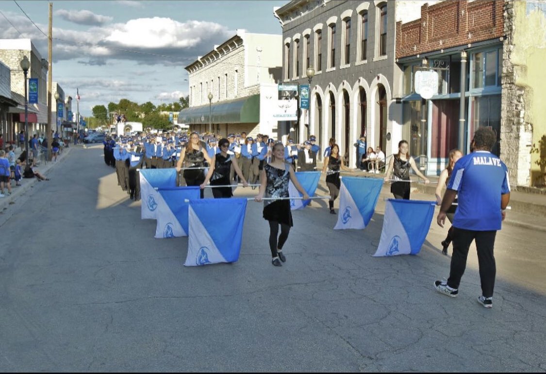 Homecoming parade was amazing this year! So many stepped up to jump in after a year of general cancellations/uncertainty all around.  So proud of Lampasas💙💙💙 #badgernation #whatadistrict <a href="/LampasasHS/">Lampasas HS</a> <a href="/LampasasISD/">Lampasas ISD</a> 
Pics by Christopher Miles
