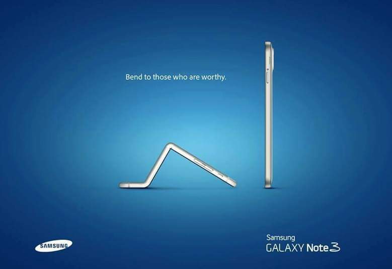 STONE_KING_X's tweet photo. When #Samsung was Petty. 😂😂😂

#iPhone5
#SamsungGalaxyNote3 https://t.co/4XsIspaRox