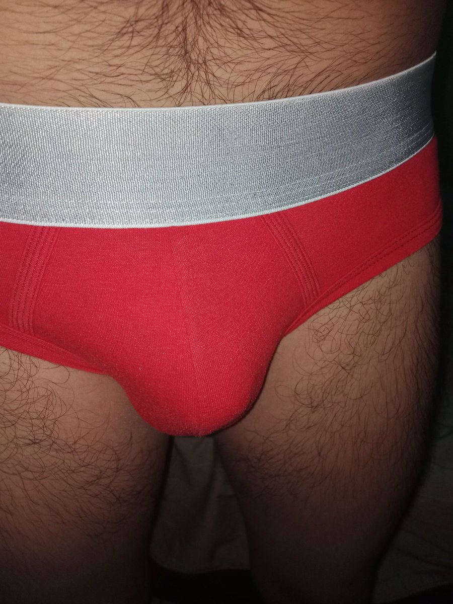 juang_vazquez's tweet photo. Porque me lo pidió el amigo...
De rojo te ves bien.siguenle https://t.co/fxxcFk2LXh