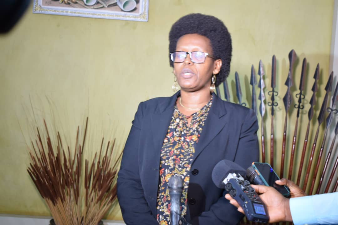 RTNBurundi's tweet photo. En marge des travaux de l'Assemblée Générale des @UN, le Chef de l'Etat a rencontré plusieurs personnalités. Il a rencontré le premier ministre belge qu'il a invité à participer au 60ème anniversaire de l'indépendance du #Burundi en juillet 2022. https://t.co/W9OZew9L7r
