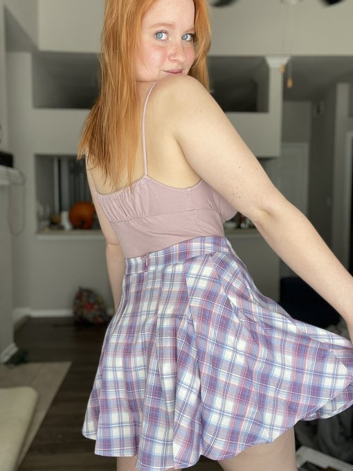 I wear this skirt too much https://t.co/ArG9BUuDCk<a href="/tag/mvsales"class="tags"><span>#mvsales</span></a>
