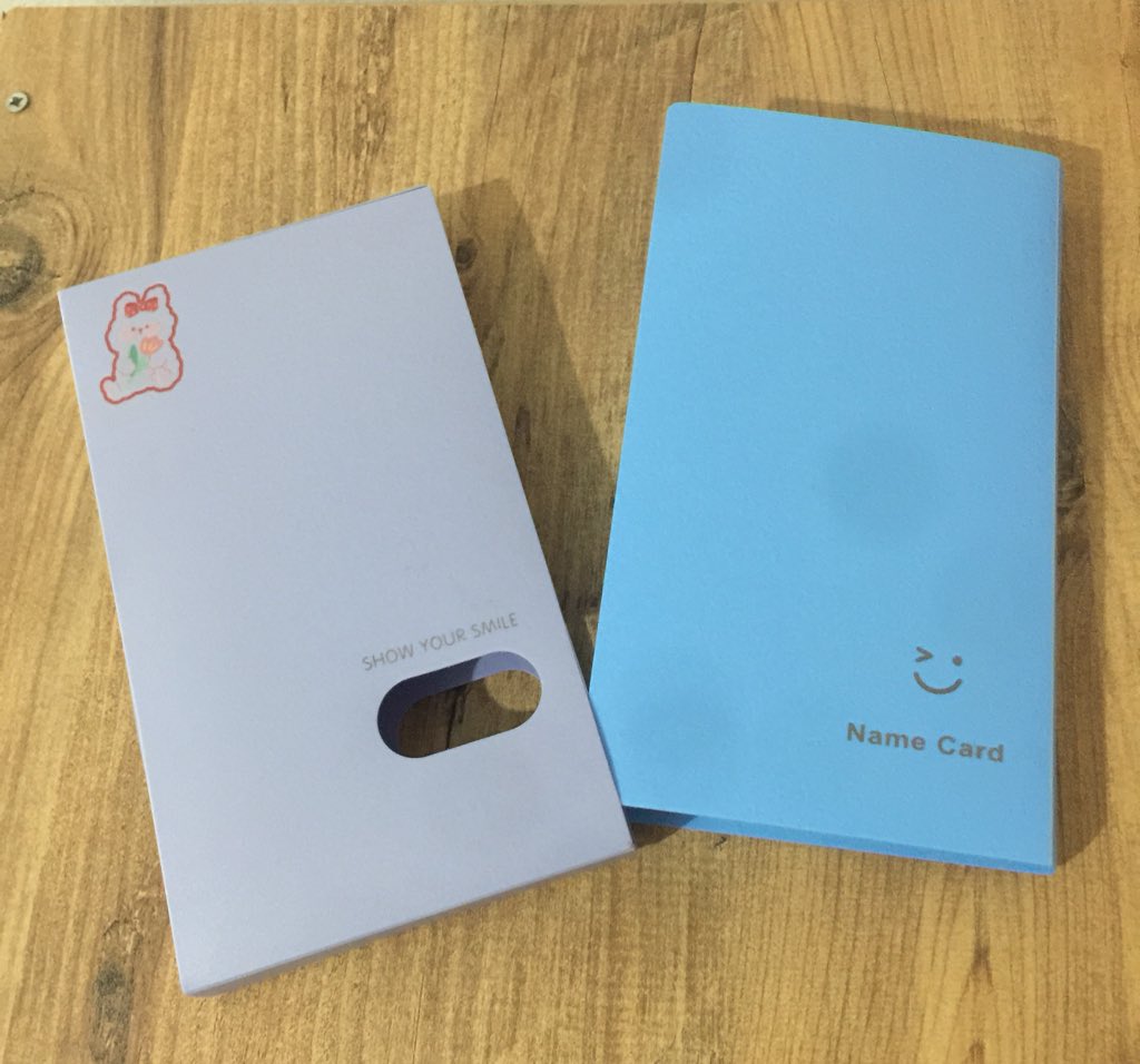 YE0S99's tweet photo. Üclü binder satis

-arkali onlu koyarsaniz 120(?) pc aliyor  
-ustundeki stickeri isterseniz cikarabilirim 
-bazi sayfalarda cok minik hasarlar var aldigimda boyleydi 
-30₺
-ödeme ib4n karg0 istediğiniz gibi 

@peacrry @bujo_go @trpctakas @kpoptradetr @kpopsatistrade https://t.co/gqgU6BXCRI