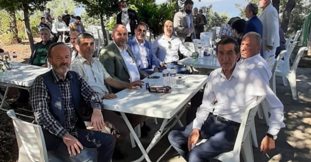 bekiraydin016's tweet photo. 📌 #Heceler Mahallemizde ki şehitlikte okunan mevlüd programına Meclis Üyelerimiz ile birlikte katıldık. Rabbim tüm şehitlerimizin makamını ali eylesin İnşallah. https://t.co/pDS7jZELOf