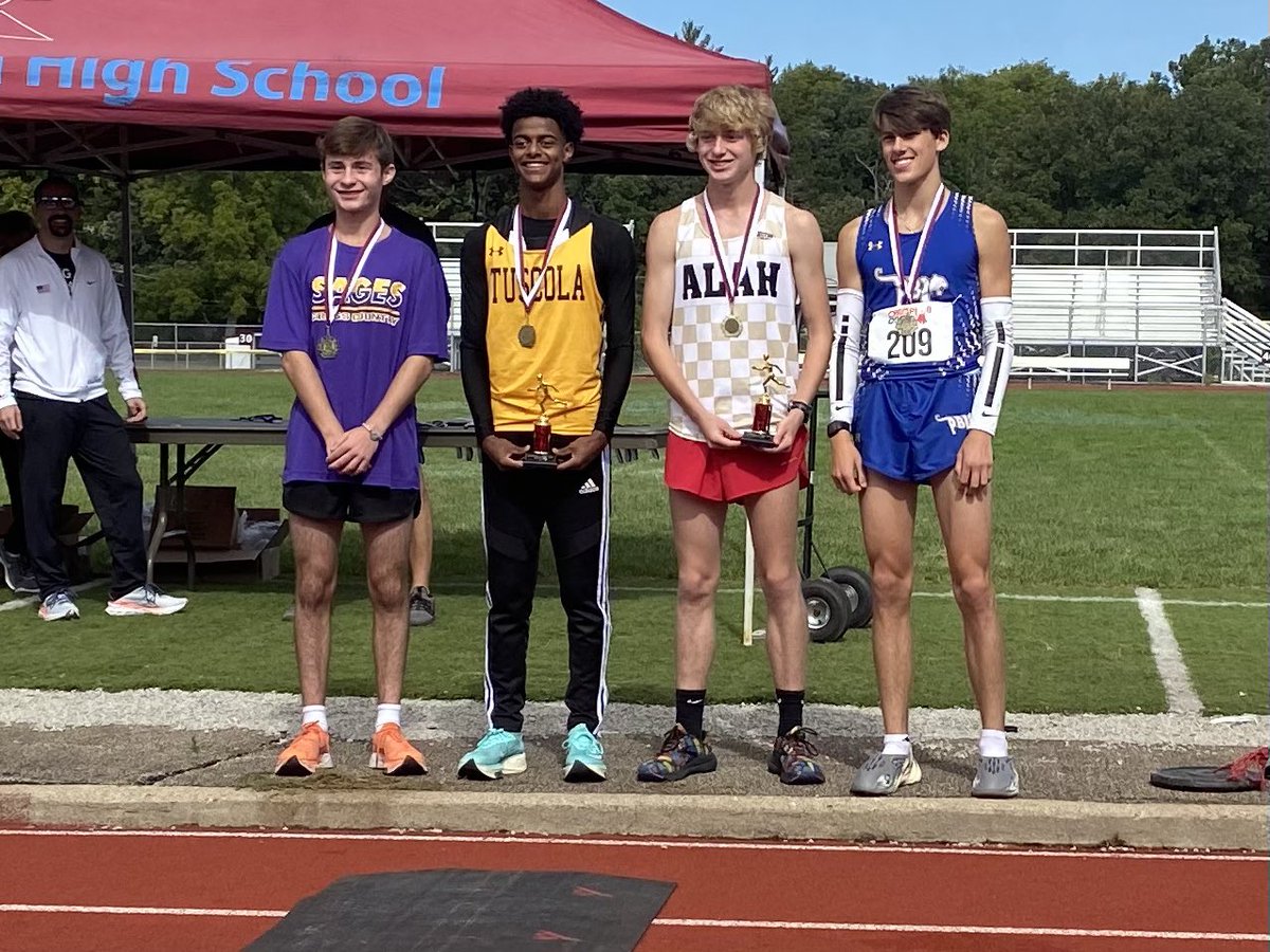 TuscolaXC's tweet photo. Josiah was also the fastest sophomore of the day with a time of 15:44! https://t.co/mgLVvtnIZD