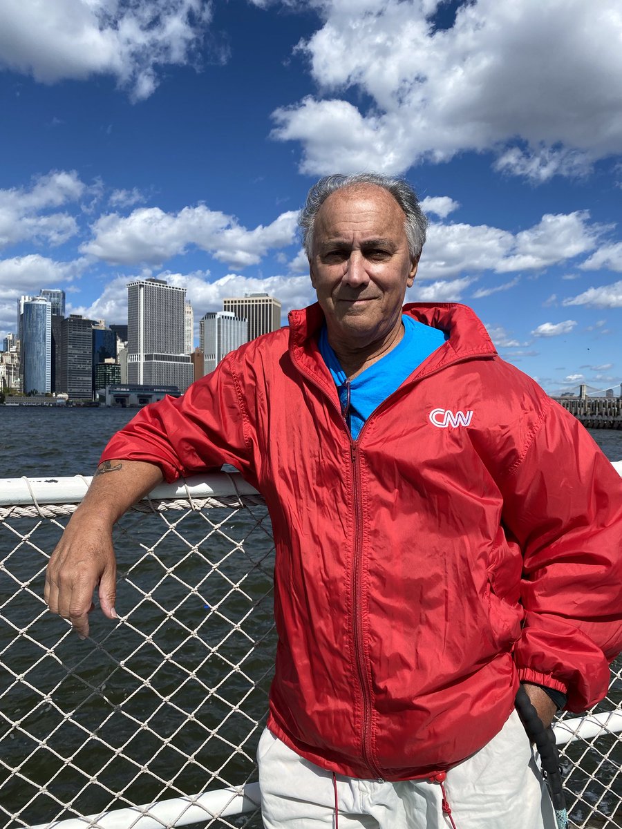 CNNSteve's tweet photo. Beautiful fall day in NYC https://t.co/T4DqxGALzr