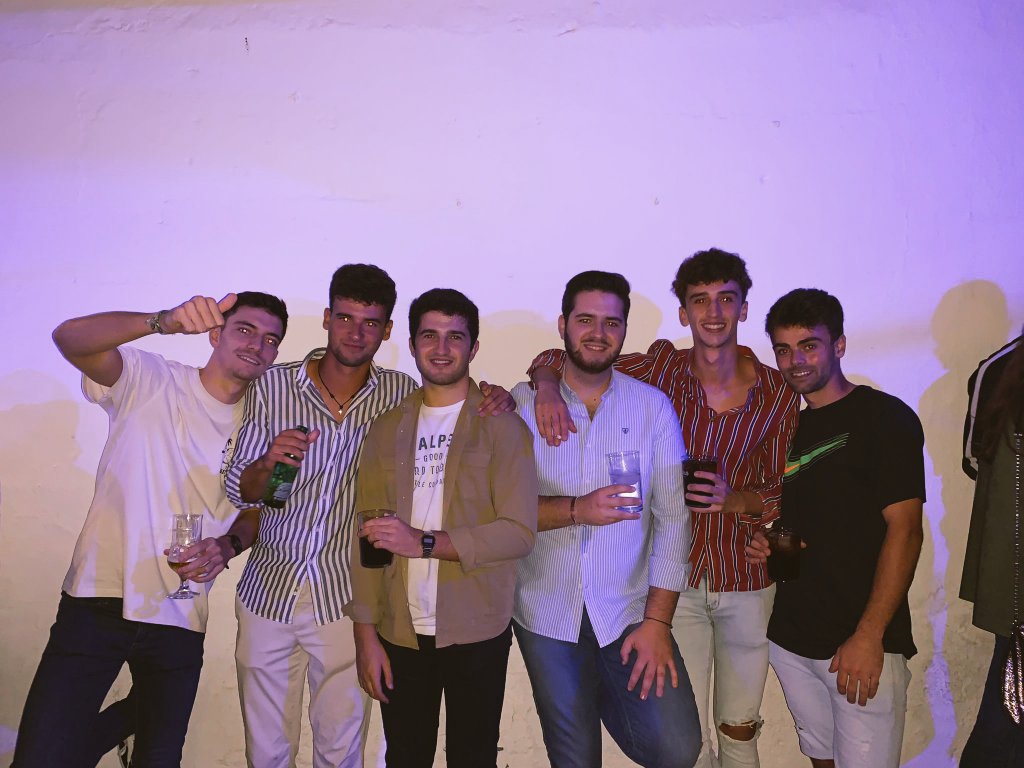 Eljose_27's tweet photo. Hemos vuelto!! 🤪 #LT https://t.co/3mStQlfdUc