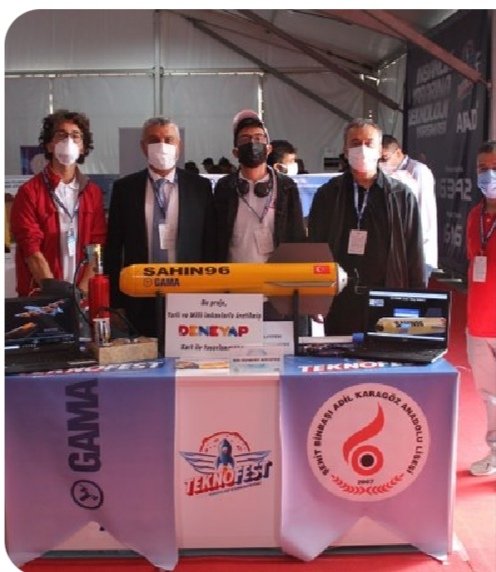 Osmaniye Şehit Binbaşı Adil Karagöz Anadolu Lisesi #TEKNOFEST2021'de “İnsanlık Yararına Afet Yönetiminde Şahin 96” projesi ile Türkiye birincisi olmuştur.

Tüm öğrencilerimizi, idarecilerimizi ve ailelerini yürekten kutluyorum.