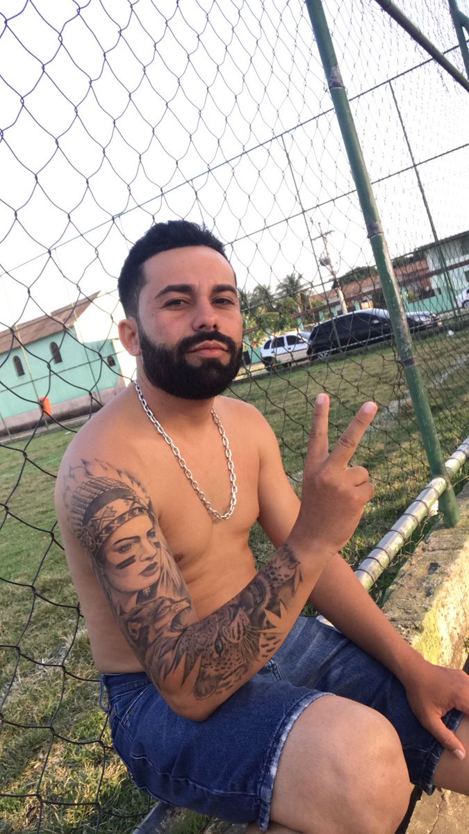 NeryDgmarolento's tweet photo. De onde sou cria 🕊️. https://t.co/AShFOnzDZK